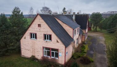 Skaistgirių bendruomenė siekia išpirkti buvusią mokyklą