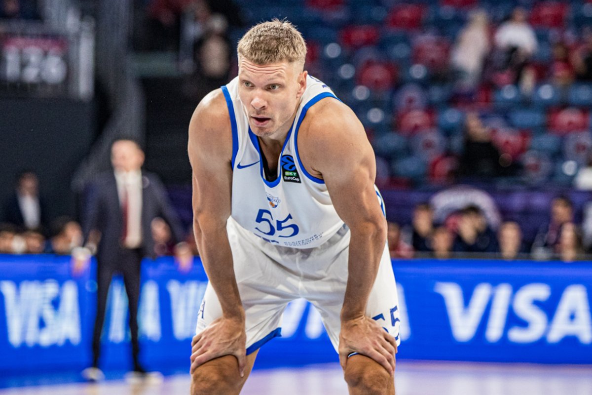 „Neptūnas“ lietuvį pakeitė Latvijos rinktinės aukštaūgiu