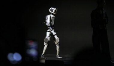 Ateitis jau čia: vietoj žmogaus dirbs „tobulesnis darbininkas“, pats priimantis sprendimus