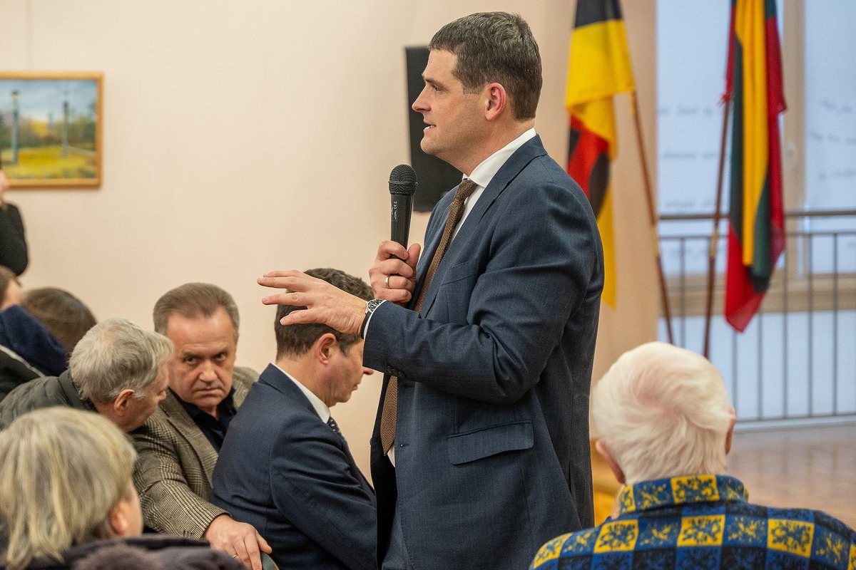 Iš Žemaitaičio – keistas prisipažinimas: staigiai susifotografavom žmones