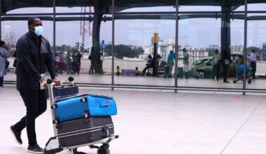 Nipos virusas Indijoje: sustiprintos patikros oro uostuose