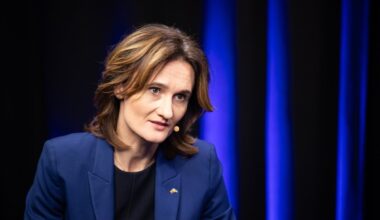 Opozicija neatmeta, kad valdantieji dėl LRT pataisų šauks neeilinę sesiją