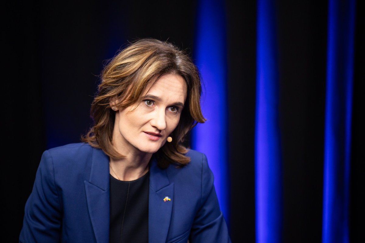 Opozicija neatmeta, kad valdantieji dėl LRT pataisų šauks neeilinę sesiją