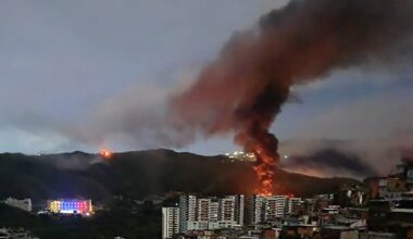 JAV smūgiai Venesuelai: Trumpas patvirtino, kad operacijos metu sučiuptas Venesuelos lyderis Maduro - Delfi