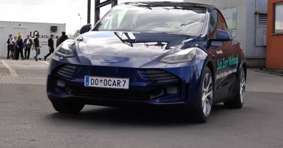 Ar automobiliai gali būti švaresni? Austrai sukūrė hibridą, kuris tiesiogine prasme valo orą