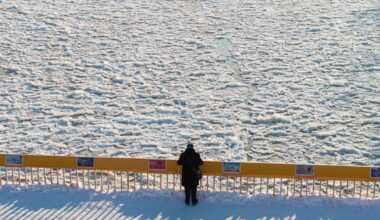 Neries vaizdai užburia: pasigrožėkite, kaip atrodo užšalusi upė