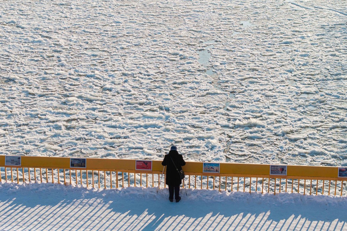 Neries vaizdai užburia: pasigrožėkite, kaip atrodo užšalusi upė