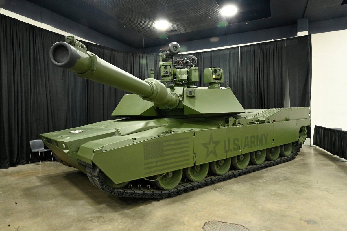 JAV dislokavo Rumunijoje padalinį su tankais „Abrams“