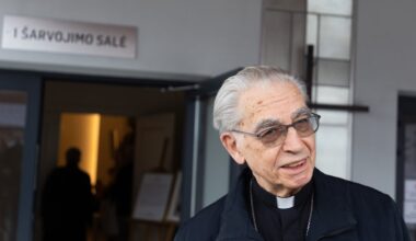 Kardinolas Bačkis išleistas iš ligoninės