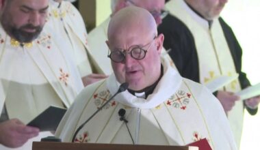 Kunigas naktį tampa didžėjumi - Delfi šeima