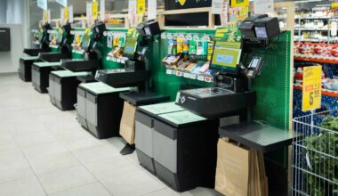 Prekybos tinklas ėmėsi naujovės: diegia pirmąsias tokias savitarnos kasas Lietuvoje