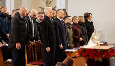 Nausėda su Zelenskiu ir Nawrockiu dalyvauja mišiose Vilniaus arkikatedroje bazilikoje