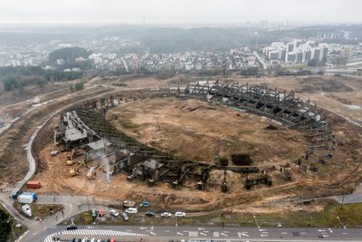 Nacionalinio stadiono senųjų konstrukcijų griovimo darbai