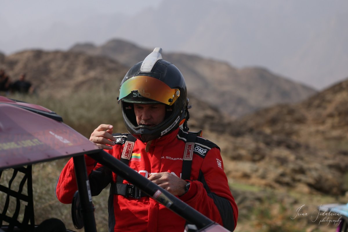 Dakaro naujokų ekipažas iš Lietuvos veržiasi TOP10 link: kaip jiems pavyko?