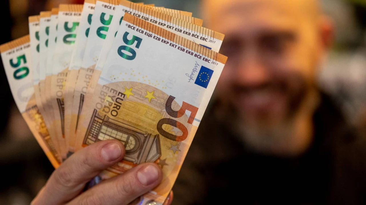 Investuotojų kelias nuo samdomo darbo iki finansinės laisvės