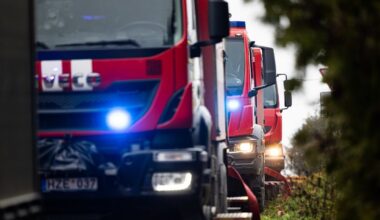 Bute Vilniuje užsiliepsnojo eglutė ir malkos, į ligoninę išvežta moteris