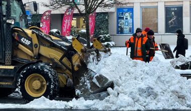 Po pūgos Vilniaus savivaldybė pasidalijo darbo rezultatais: turi prašymą vilniečiams - Delfi