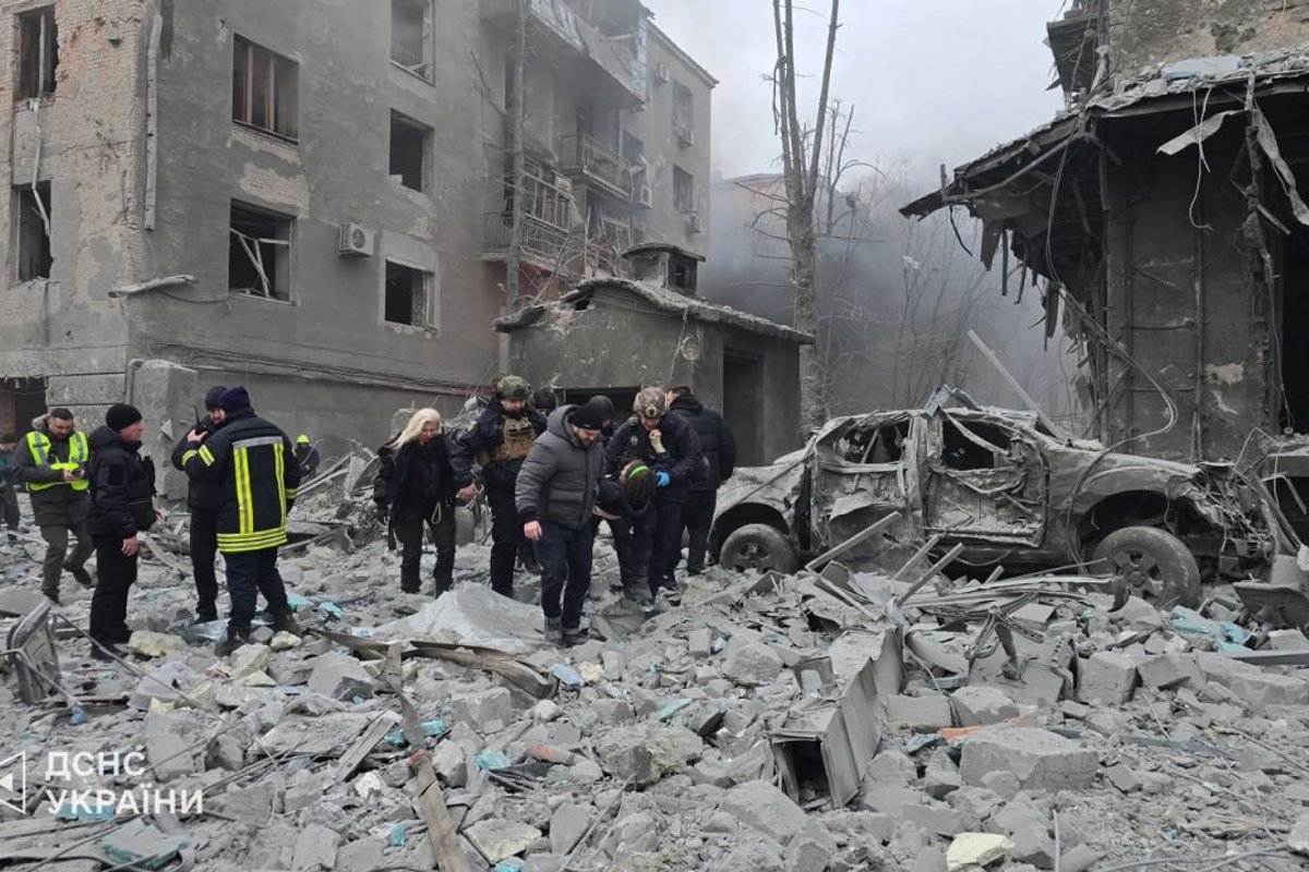 Karas Ukrainoje. Rusija raketomis apšaudė Charkivą, pranešama apie daug sužeistųjų - Delfi