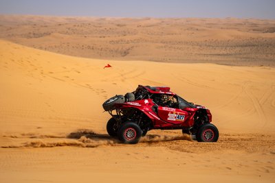 Izoton Sport ekipažas