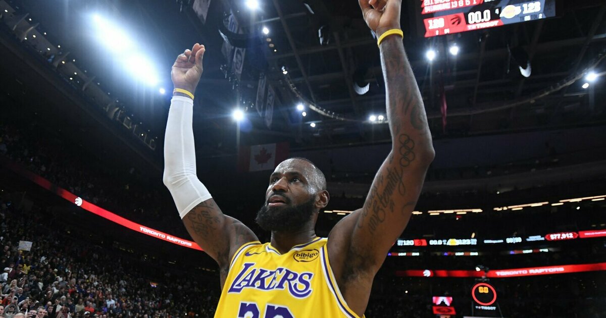 „Cavaliers“ nori susigrąžinti LeBroną Jamesą - Sportas.lt