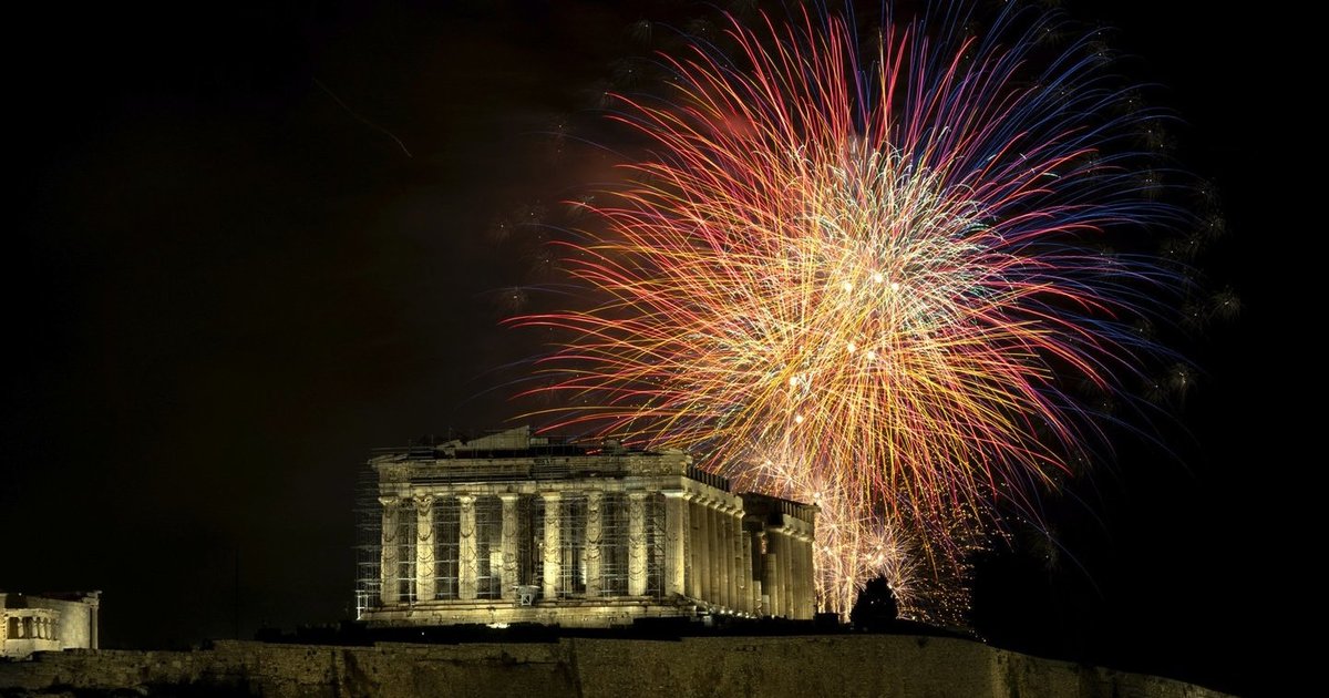 Graikija ir Kipras Naujuosius pasitiks be fejerverkų