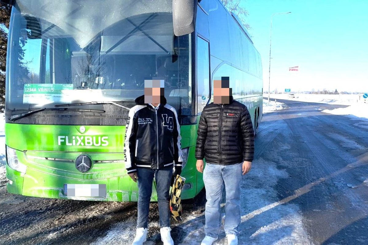 Pasieniečiai sužlugdė dviejų indų planą iš Vilniaus išskristi į Paryžių