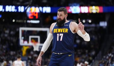 Jokičių pakeitęs Valančiūnas dominavo, bet patyrė traumą