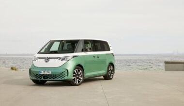 „Volkswagen“ paskelbė apie rekordiškai sėkmingus metus, elektrinis „ID. Buzz“ šturmuoja rinką