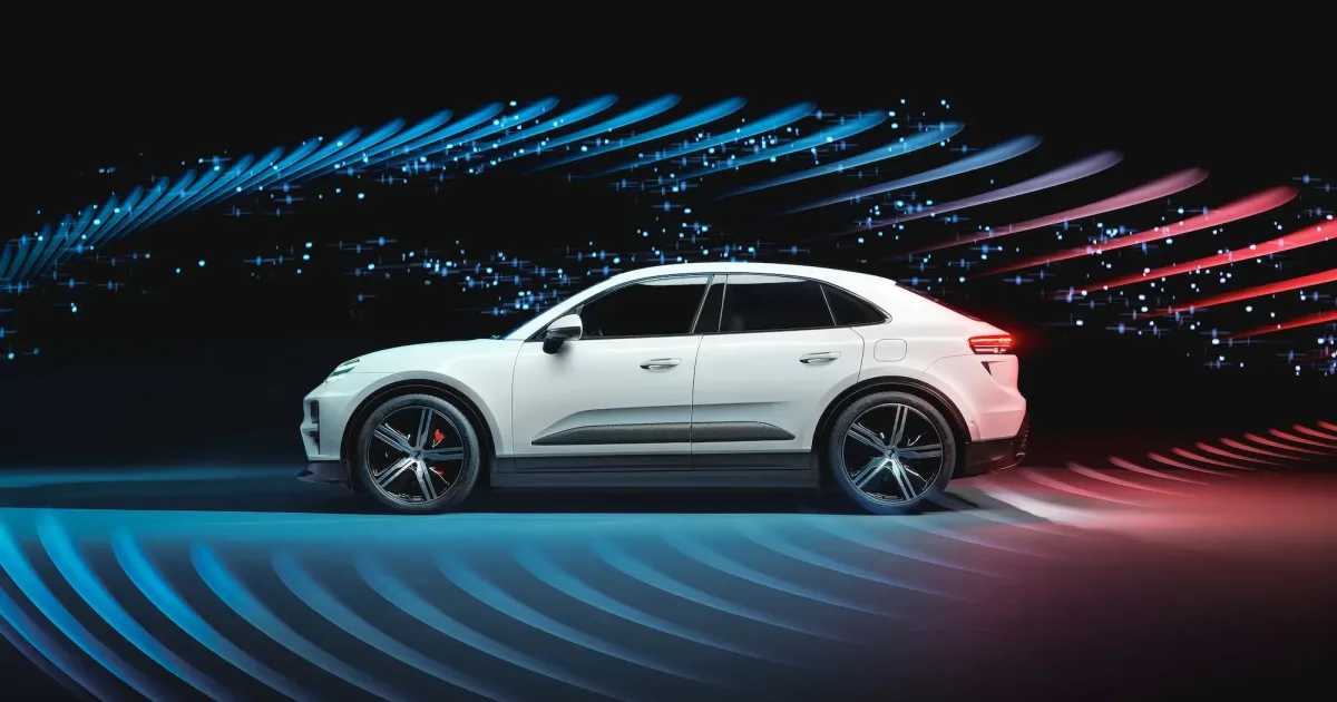 „Porsche“ pripažino klaidą: „Macan“ elektrifikacija nepasiteisino, grįžta vidaus degimo varikliai