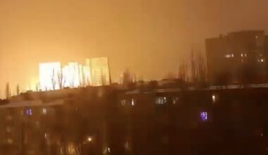 Rusijoje griaudėjo sprogimai – Voronežo miestas atakuotas dronais