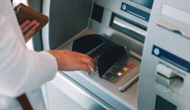 Skelbiami populiariausi banko kortelių PIN kodai: jei randate savo – keiskite nedelsiant