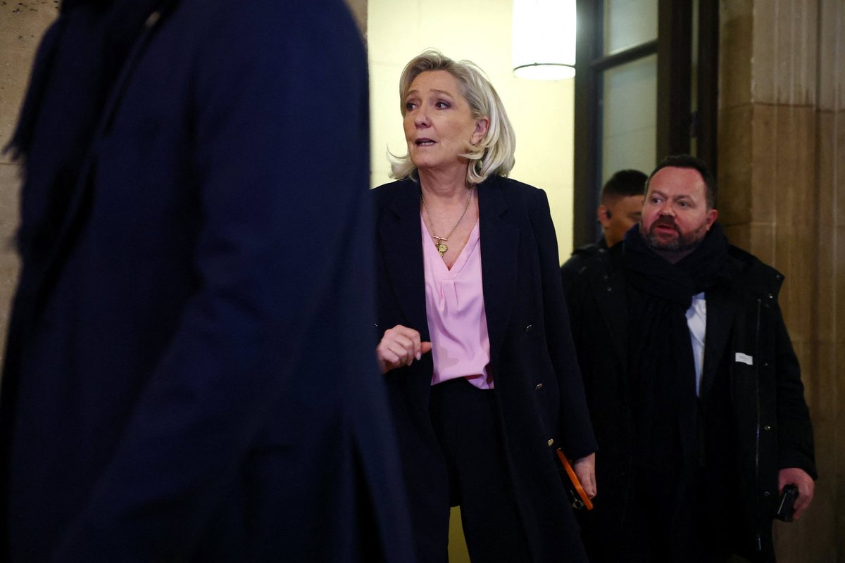 Paryžiuje prasideda Le Pen lemtingas apeliacinis teismo procesas