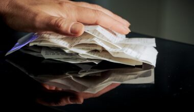 „Čekiukų“ bylose siekiama nubausti ir degalinių operatorius