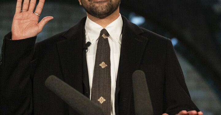 Kairiųjų pažiūrų Zohranas Mamdani prisaikdintas Niujorko meru