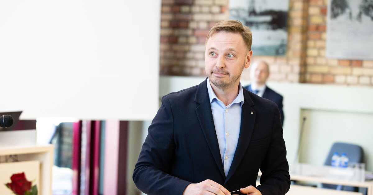 Aurimas Žvinys išvengė baudžiamosios atsakomybės, bet turės palikti pareigas