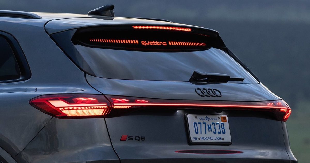 Technologijos prieš įstatymus: kodėl naujuose „Audi“ modeliuose europiečiai nematys „quattro“ užrašo?