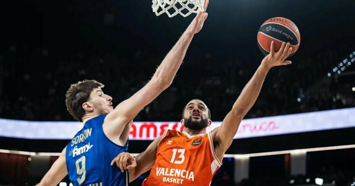 Lemiamo ketvirčio metu spurtavusi „Valencia“ palaužė „Maccabi“ komandą