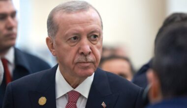 Turkija planuoja sustiprinti sienų apsaugą, jei JAV užpultų Iraną