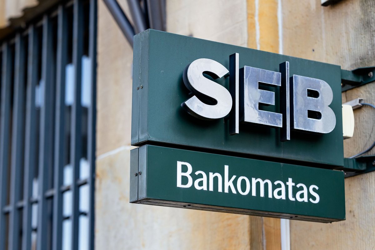 SEB banko pelnas per metus Lietuvoje sumažėjo iki 297,4 mln. eurų