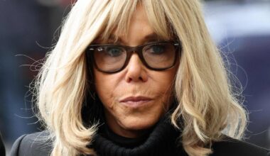 Melą apie Brigitte Macron lytį skleidę asmenys sulaukė bausmės