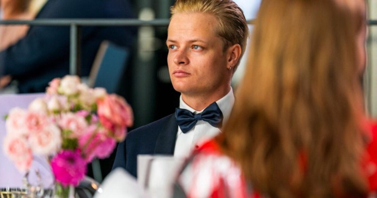 princesės sūnus stos prieš teismą dėl virtinės išžaginimų