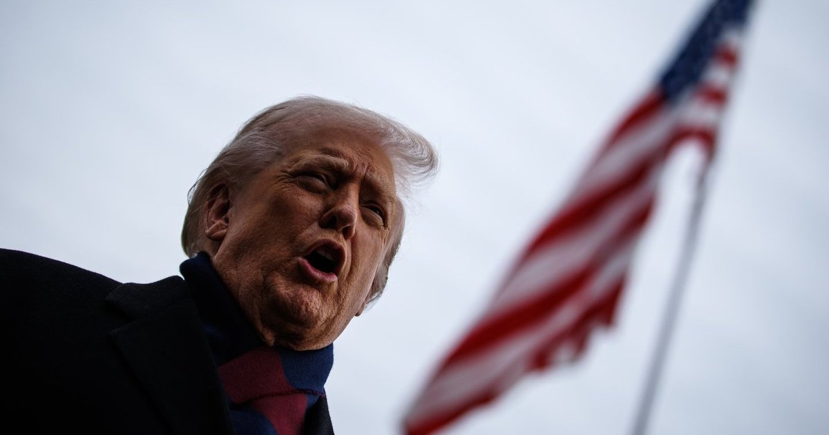 JAV senatorius: Trumpas pritarė griežtoms sankcijoms Rusijai