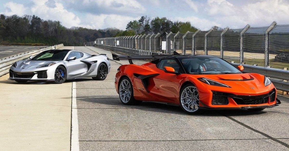 „Chevrolet“ ruošia staigmeną: „Corvette“ bus siūloma su dar didesniu varikliu