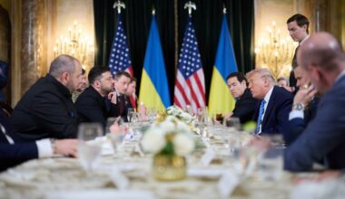 Trumpas: Ukrainoje vis dar nėra taikos dėl Zelenskio kaltės