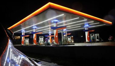 Po sankcijų Rusijai Indija dairosi Venesuelos naftos