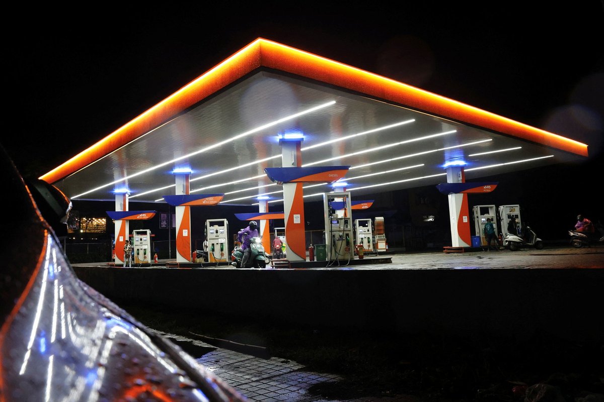 Po sankcijų Rusijai Indija dairosi Venesuelos naftos