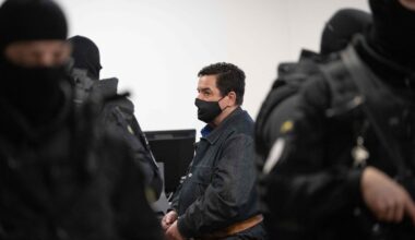 Slovakijos žurnalisto Kuciako nužudymu kaltinami asmenys teisiami iš naujo