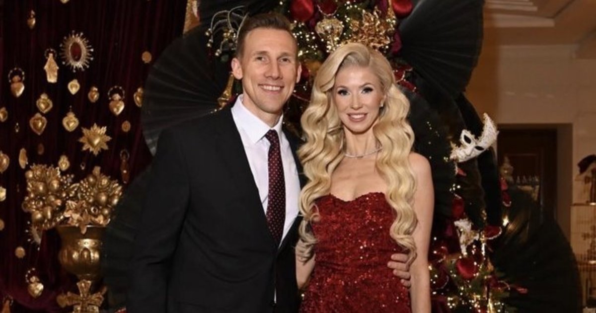 Inga Stumbrienė sužibo per Naujuosius metus: įspūdinga suknelė nepaliko abejingų