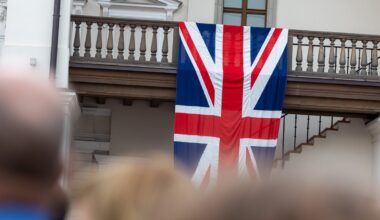 Britų ambasada Vilniuje atleidžia penktadalį žmonių