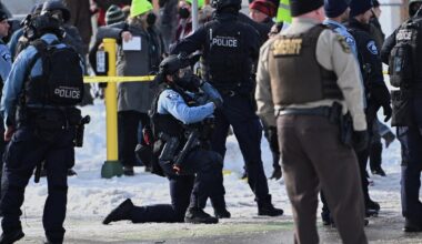 Mineapolyje JAV imigracijos pareigūnas nušovė moterį